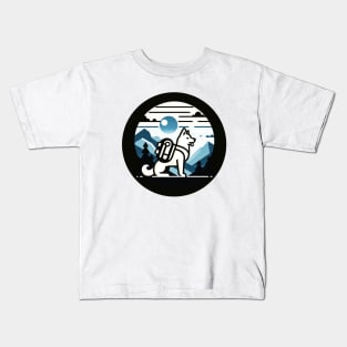 Wanderer Pooch: Minimalist Travel Dog in Nature Kids T-Shirt